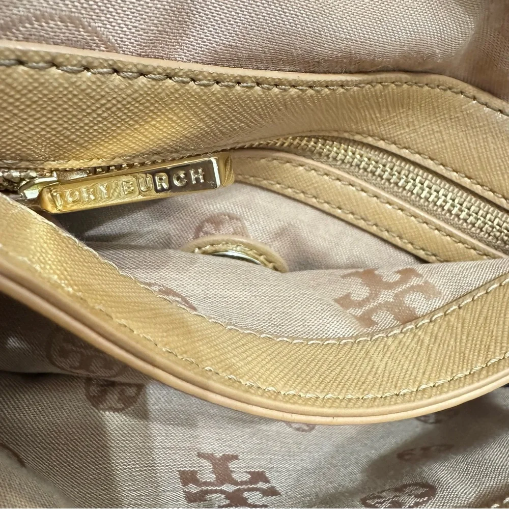 Tory Burch Sand Adalyn Clutch/Shoulder Bag in Patent Saffiano Leather Gold Chain